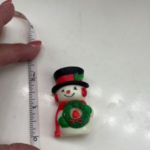 Vintage Festive Snowman Brooch with Wreath